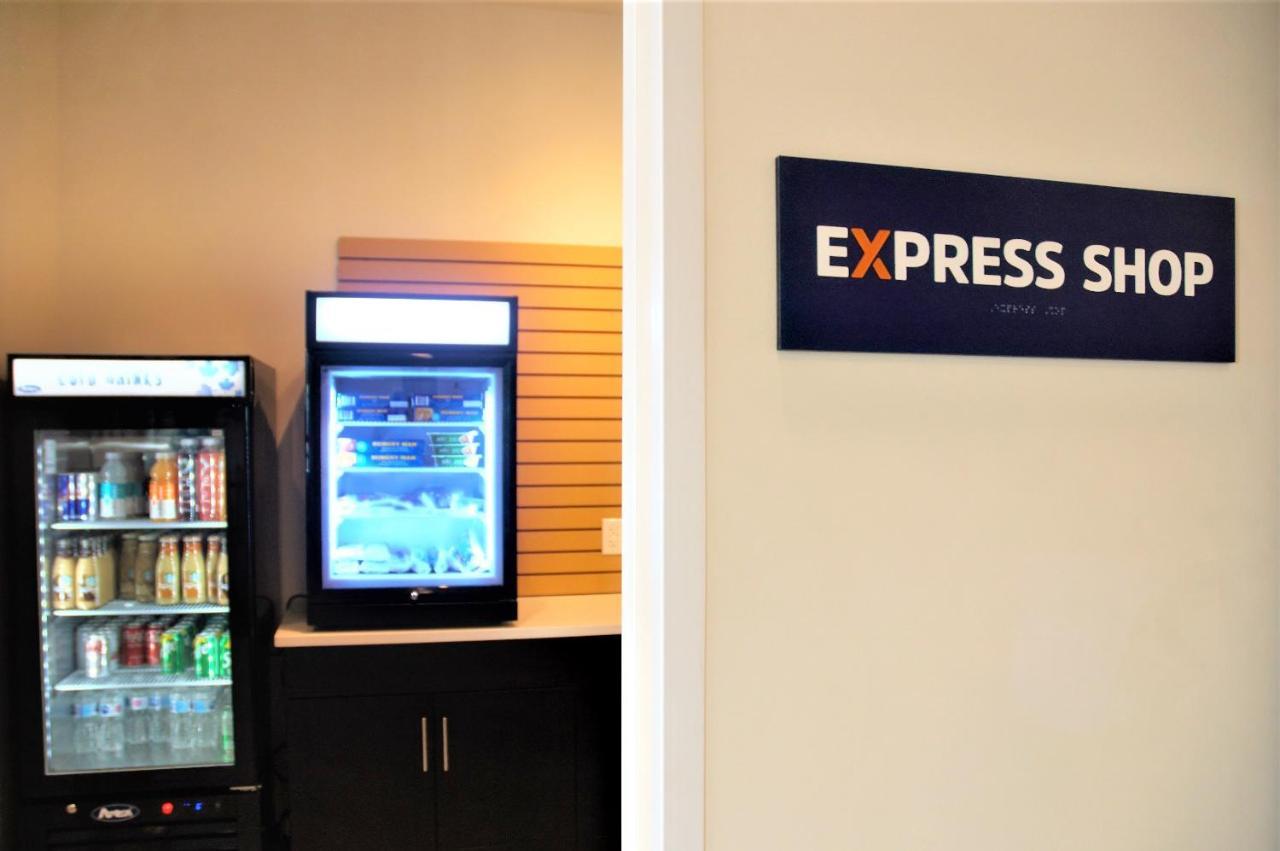 Holiday Inn Express & Suites - Edmonton Sw - Windermere By Ihg Ngoại thất bức ảnh