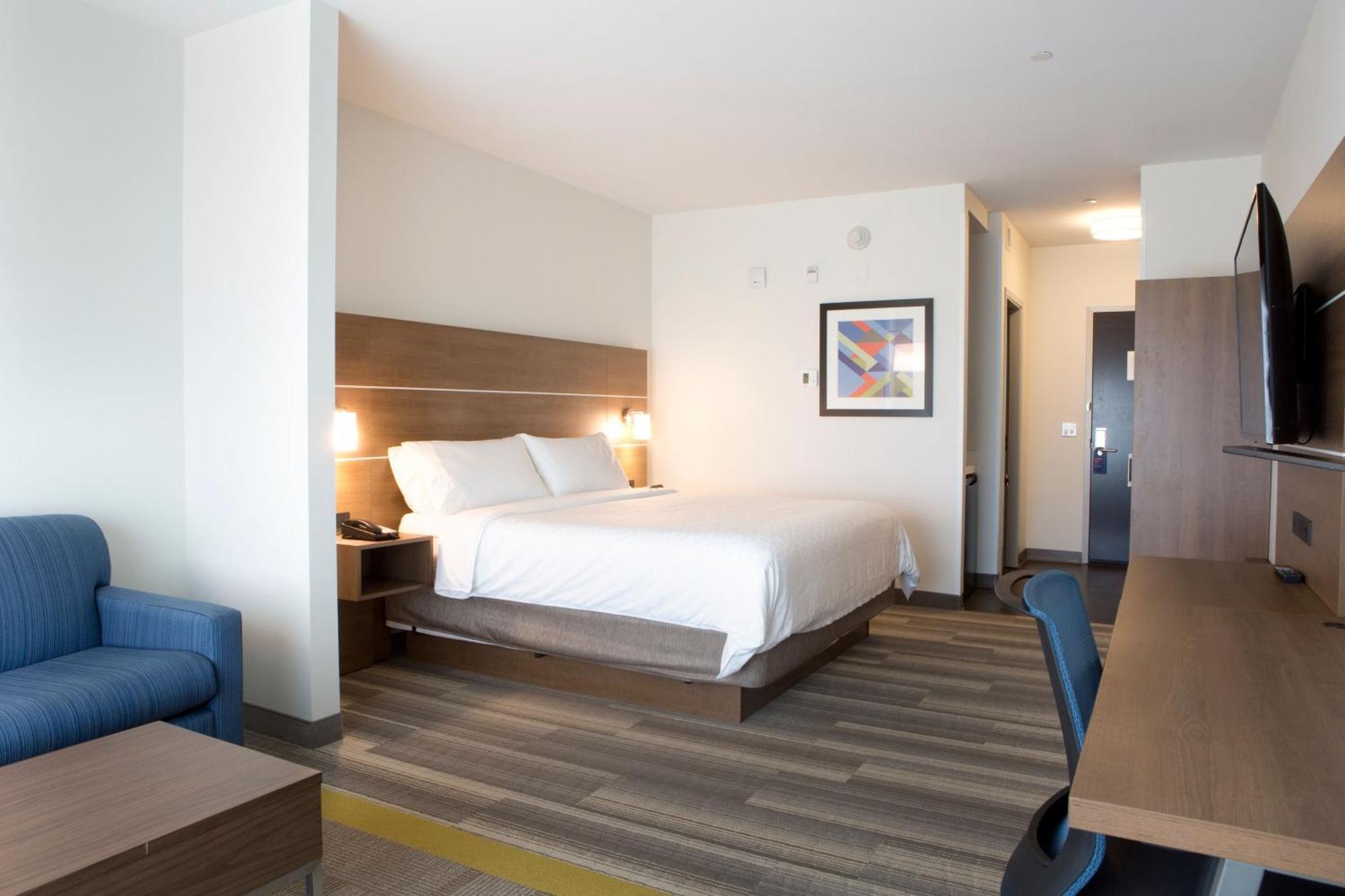 Holiday Inn Express & Suites - Edmonton Sw - Windermere By Ihg Ngoại thất bức ảnh