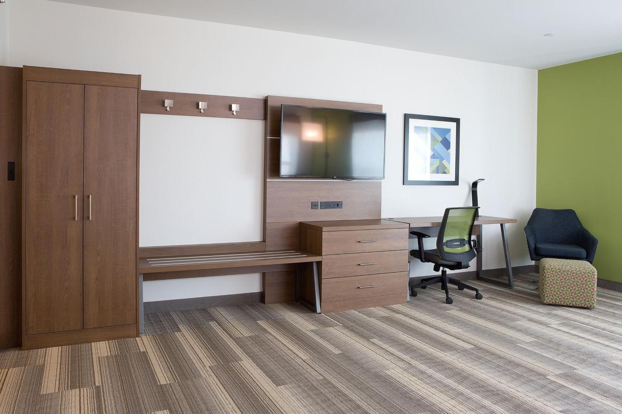 Holiday Inn Express & Suites - Edmonton Sw - Windermere By Ihg Ngoại thất bức ảnh